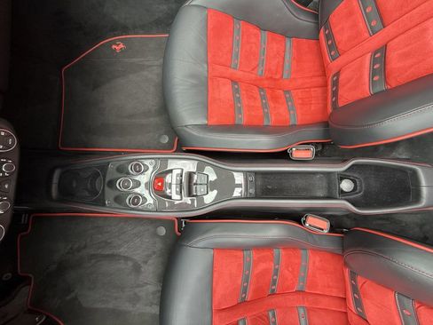 Used 2012 Ferrari 458 Spider image 20