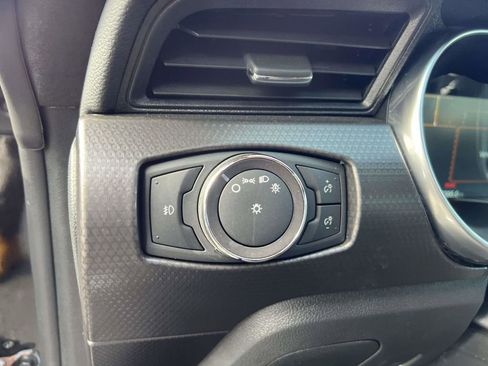 Used 2019 Ford Mustang GT Premium w/ Equipment Group 401A image 20