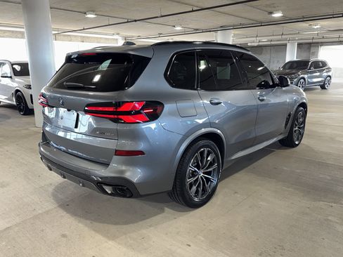 Certified 2025 BMW X5 xDrive50e w/ M Sport Package image 8