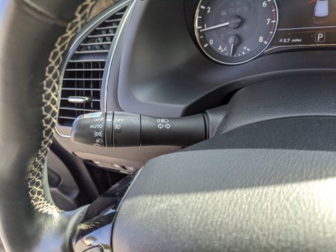 Used 2022 INFINITI QX80 Premium Select w/ Cargo Package image 32