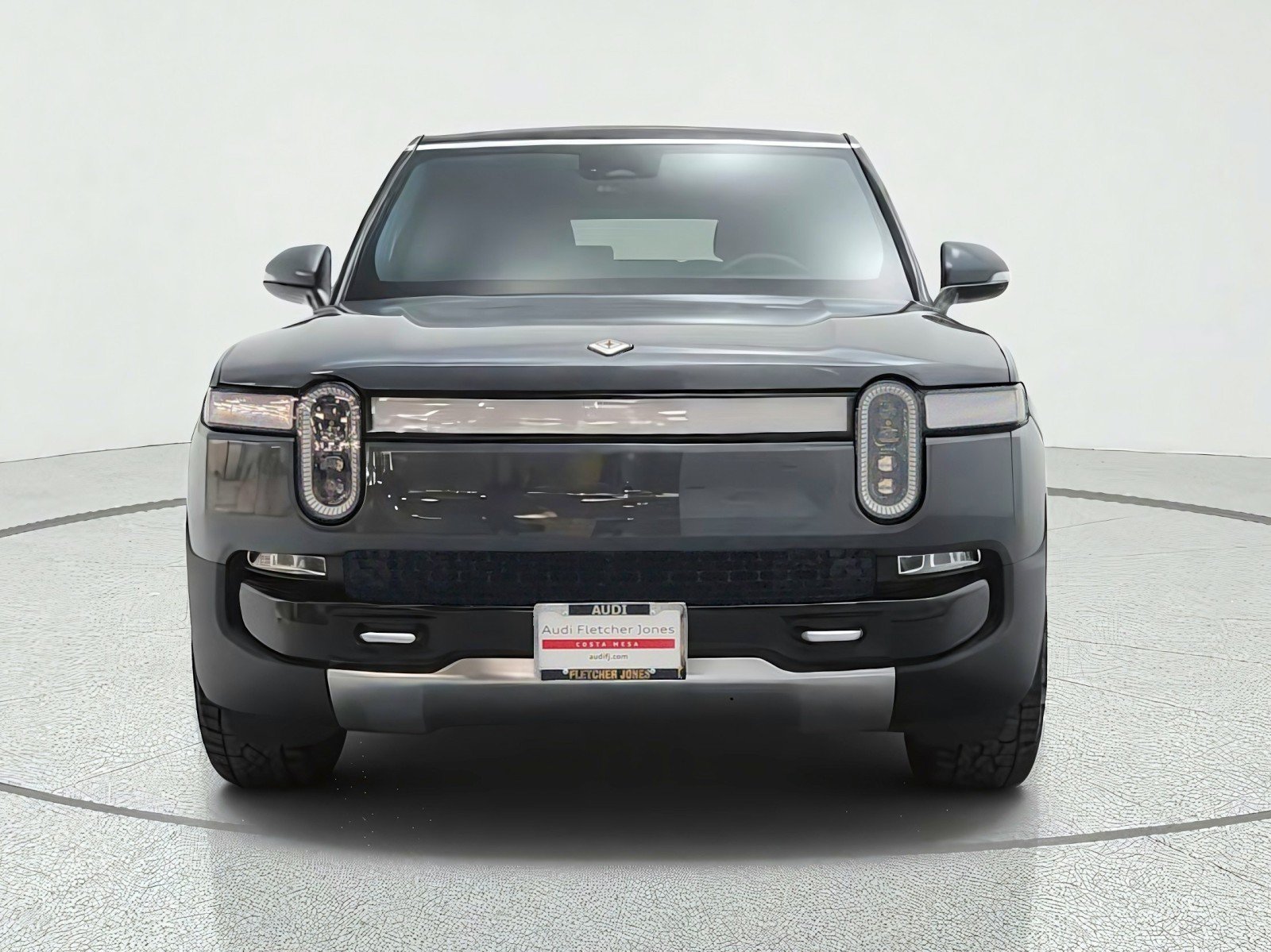 Used 2023 Rivian R1S Launch Edition Quad AWD/4WD image 2