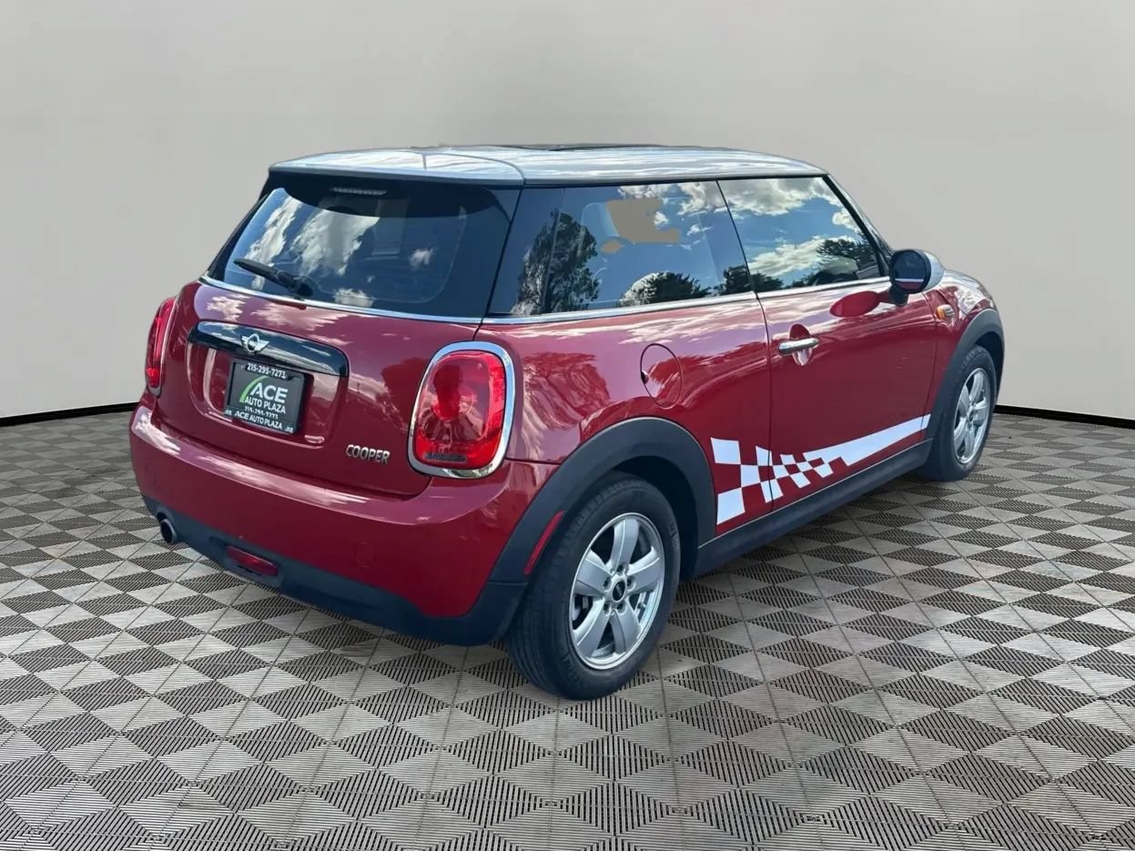Used 2016 MINI Cooper 2-Door Hardtop FWD image 5