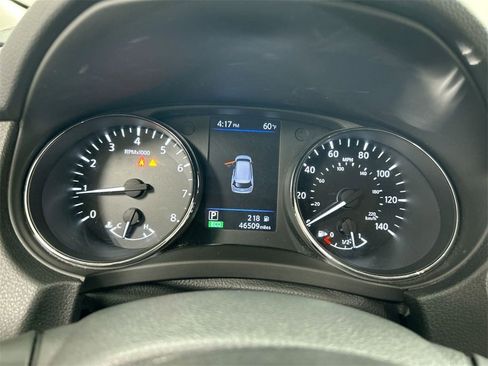 Used 2020 Nissan Rogue SL w/ Premium Package image 13