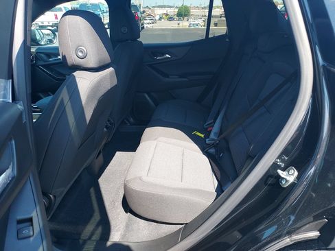 New 2027 Chevrolet Equinox LT FWD image 14