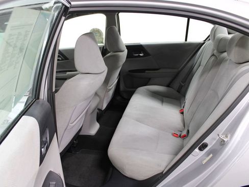 Used 2013 Honda Accord LX image 22