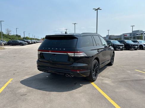 Certified 2023 Lincoln Aviator Reserve w/ Equipment Group 201A AWD/4WD image 6