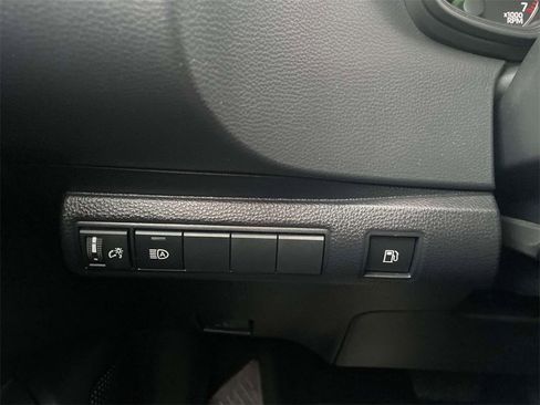 Used 2024 Toyota Corolla image 18