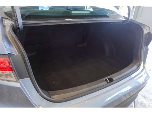 Used 2024 Toyota Corolla LE FWD image 31