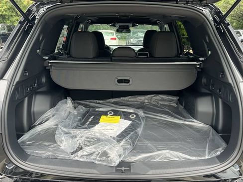 New 2026 Subaru Forester Premium AWD/4WD image 38