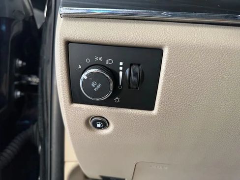 Used 2021 Jeep Grand Cherokee Limited AWD/4WD image 18
