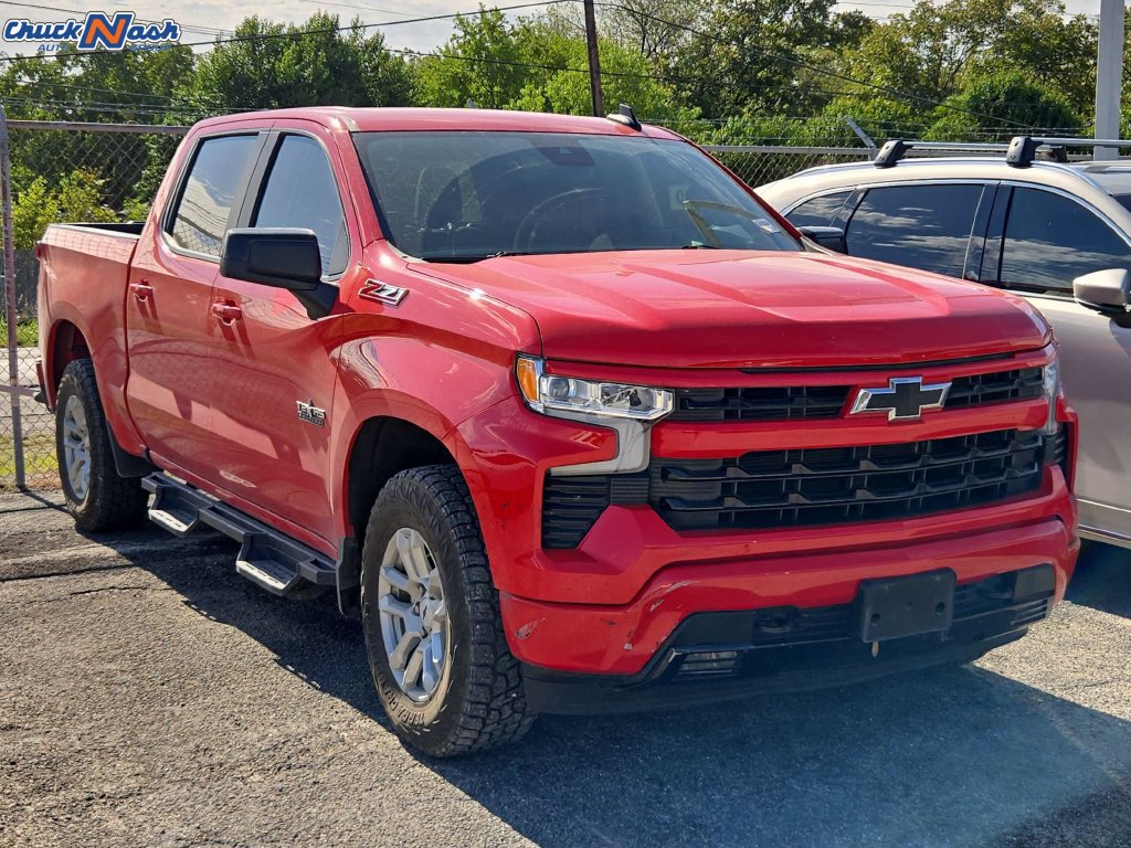 Used 2023 Chevrolet Silverado 1500 RST w/ Z71 Off-Road Package AWD/4WD image 1
