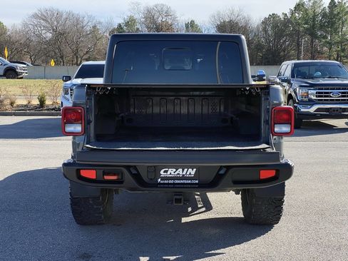 Used 2021 Jeep Gladiator Sport image 7