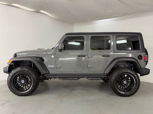 Used 2021 Jeep Wrangler Unlimited Sport AWD/4WD image 4