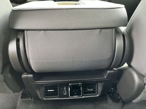 Used 2023 Chevrolet Silverado 1500 RST image 24