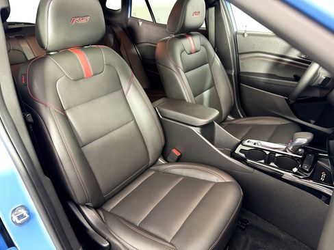 Used 2024 Chevrolet Trax RS w/ Sunroof Package image 35