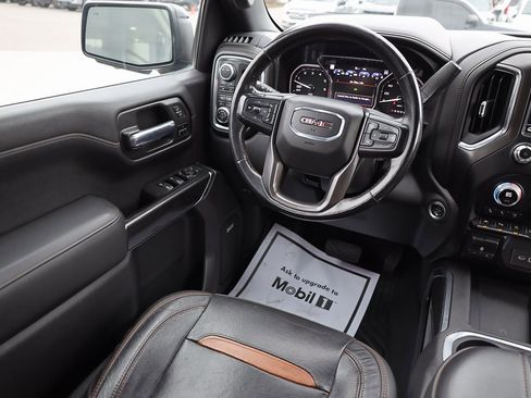 Used 2020 GMC Sierra 1500 AT4 w/ Off-Road Performance Package image 19