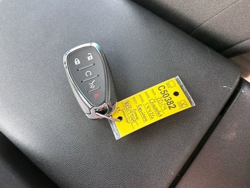 Used 2024 Chevrolet Equinox LT w/ LPO, Floor Liner Package image 29