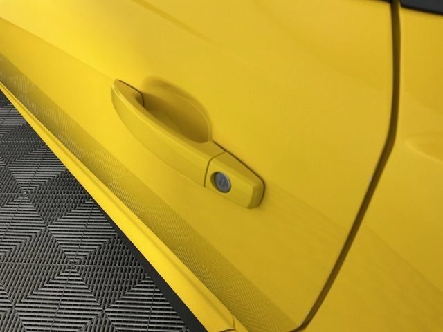 Used 2010 Chevrolet Camaro SS w/ LPO, Ground Effects Package RWD image 10