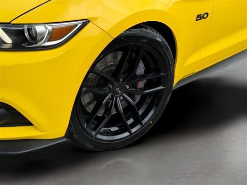 Used 2015 Ford Mustang GT Premium w/ GT Performance Package RWD image 5