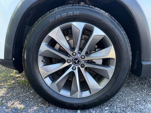 Used 2020 Mercedes-Benz GLE 350 4MATIC image 29