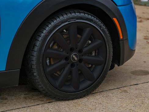 Used 2019 MINI Cooper S image 46