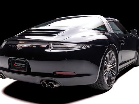 Used 2015 Porsche 911 Targa 4S AWD/4WD image 25