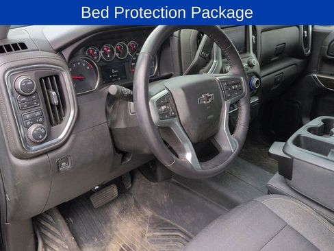 Used 2022 Chevrolet Silverado 1500 RST AWD/4WD image 9