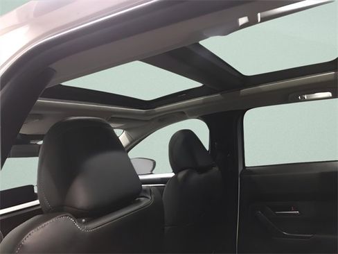 Used 2025 MAZDA CX-50 AWD 2.5 S w/ Premium Package image 10