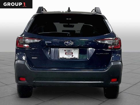 Certified 2025 Subaru Outback Onyx Edition AWD/4WD image 5