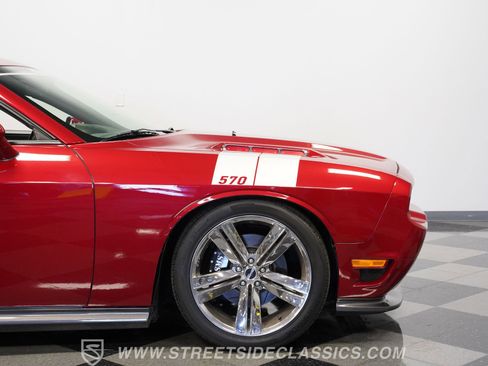 Used 2010 Dodge Challenger R/T w/ Sound Group image 30