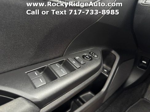 Used 2021 Honda Insight EX image 21