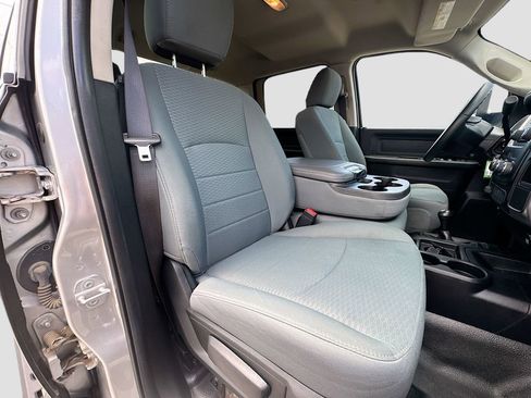 Used 2014 RAM 2500 Tradesman w/ Chrome Appearance Group AWD/4WD image 31