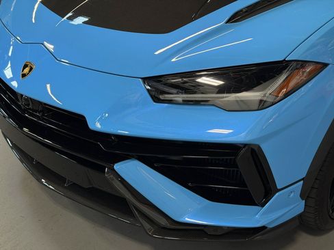Used 2024 Lamborghini Urus Performante AWD/4WD image 15