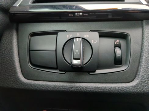 Used 2018 BMW M3 image 23