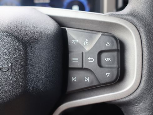 Used 2025 Ford Bronco Outer Banks image 17