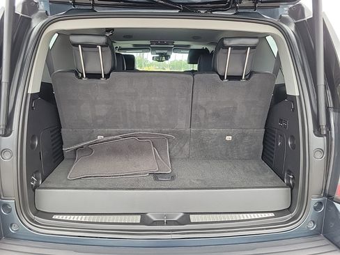 Used 2020 GMC Yukon SLT w/ Open Road Package image 34