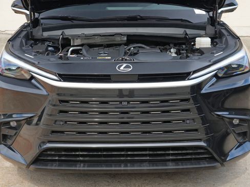 Used 2025 Lexus TX 350 FWD w/ Technology Package image 8