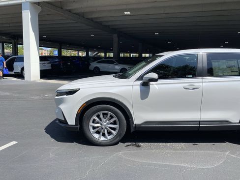 Used 2023 Honda CR-V EX-L image 2