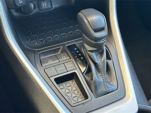 Used 2023 Toyota RAV4 XLE image 23