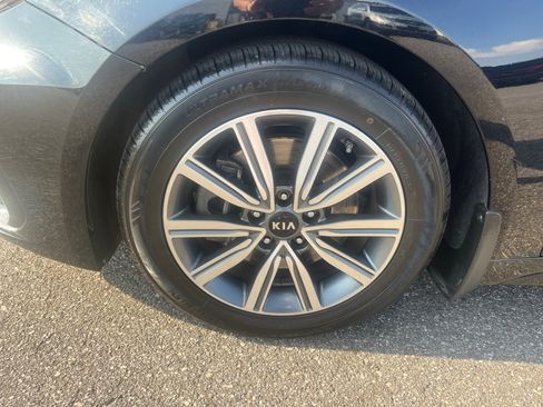 Used 2019 Kia Optima EX w/ EX Premium Package FWD image 29