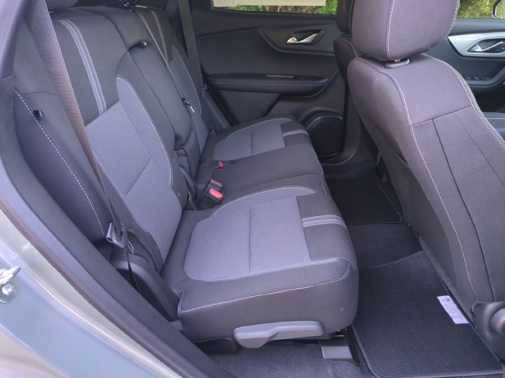 New 2026 Chevrolet Blazer LT FWD image 32