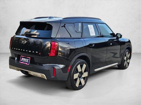 Certified 2025 MINI Cooper Countryman S w/ Comfort Package Max image 5