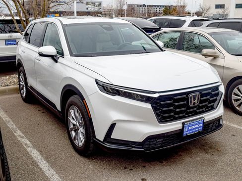 Used 2024 Honda CR-V EX image 4