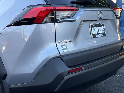 New 2025 Toyota RAV4 XLE image 21