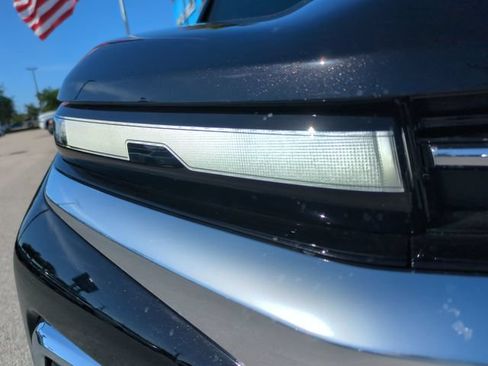 New 2026 Chevrolet Traverse High Country FWD image 10