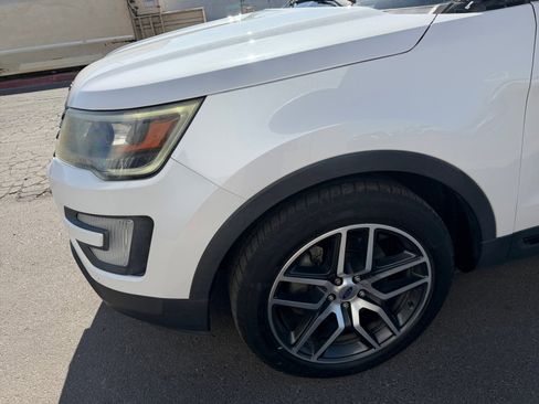 Used 2017 Ford Explorer Sport w/ Equipment Group 401A AWD/4WD image 10
