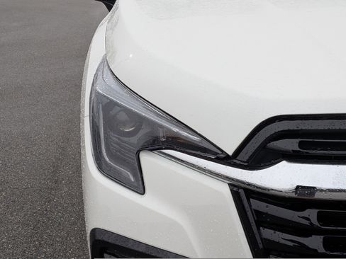 Certified 2025 Subaru Ascent Limited w/ Popular Package #1 image 10