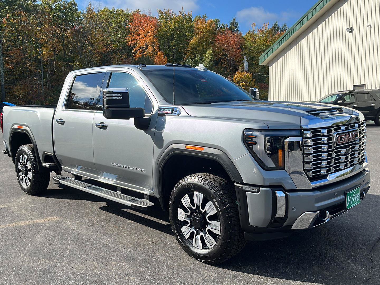 Used 2024 GMC Sierra 2500 Denali w/ Denali Reserve Package AWD/4WD image 7