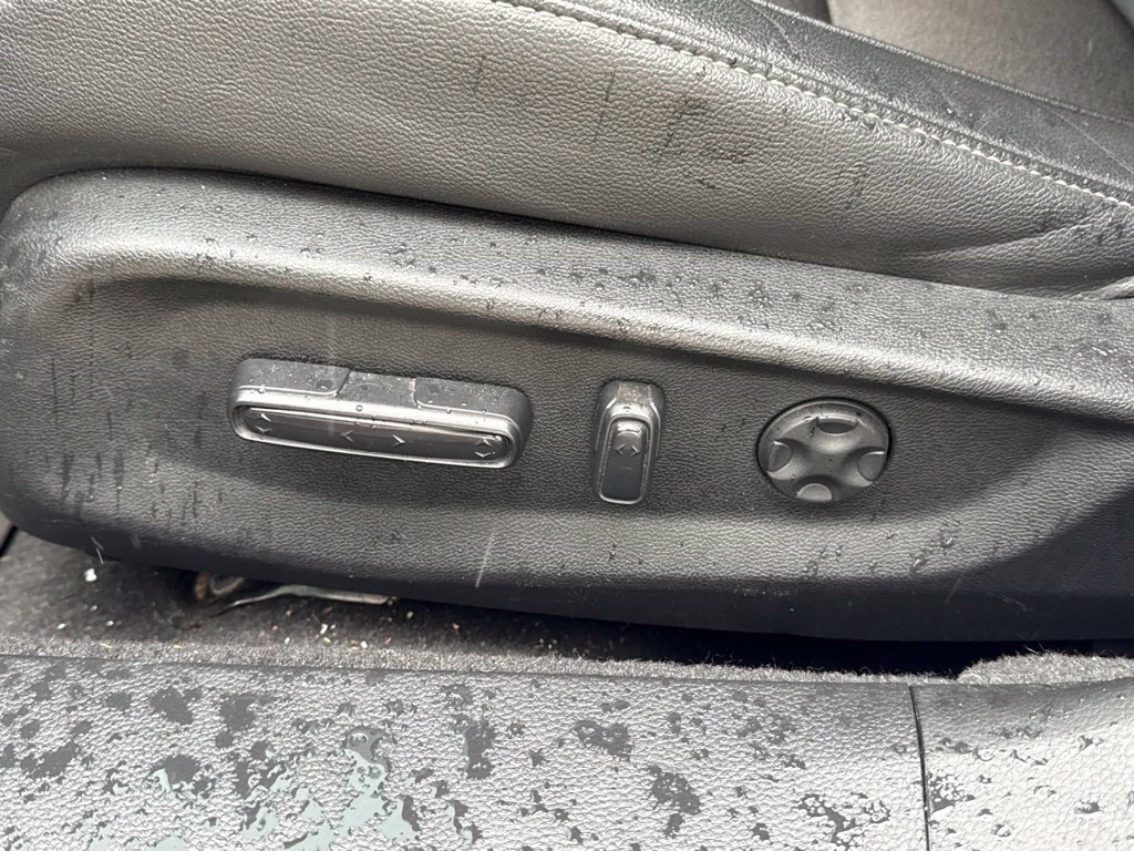 Used 2019 Honda Accord Sport image 12