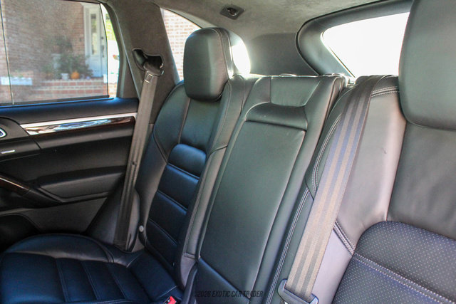 Used 2012 Porsche Cayenne Turbo AWD/4WD image 49